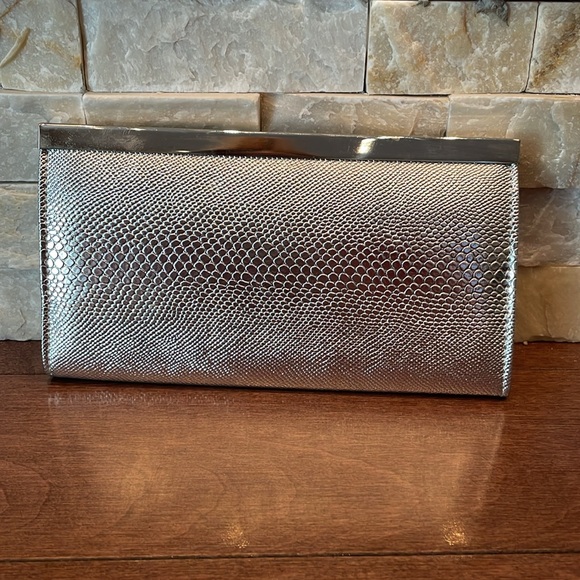 Silver Aldo Clutch - Picture 4 of 5